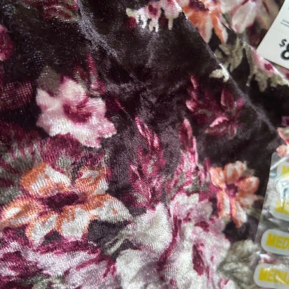 NWT No Comment Black Velvet Pants Medium - Picture 6 of 7